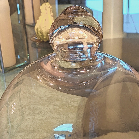 Bell shape glass dome 12" X 10.5" - Picture 6 of 10
